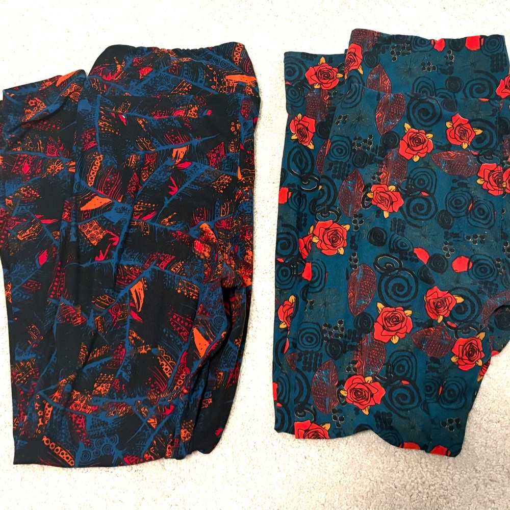 Lularoe -tall and curvy- 2 pairs Colorful Patterned Leggings Set